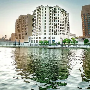 Suha Creek Apartment, Waterfront Jaddaf 4* Dubai